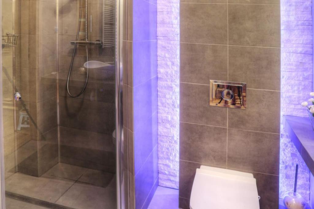 Ekskluzywny Apartament W Centrum Z Balkonem I Parkingiem Kraków Zewnętrze zdjęcie